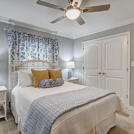 فيلا Spring Break Specials! Front Row Views - Tiki Bar - Playground Bolivar Peninsula المظهر الخارجي الصورة