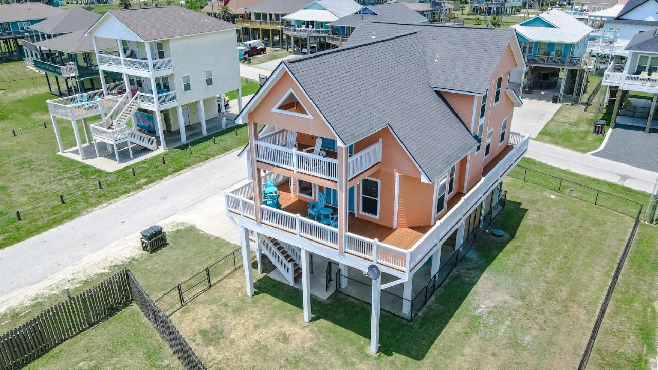 فيلا Spring Break Specials! Front Row Views - Tiki Bar - Playground Bolivar Peninsula المظهر الخارجي الصورة