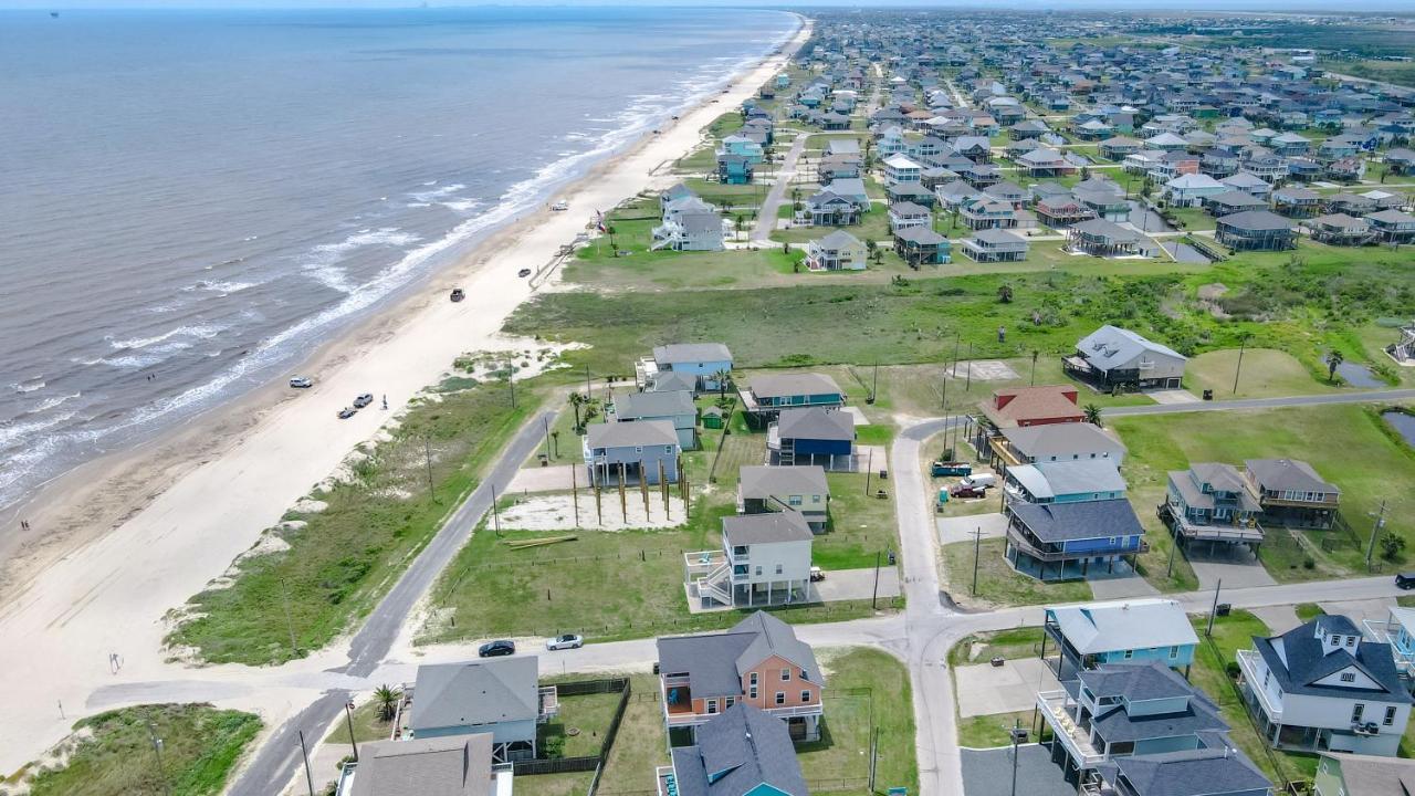 فيلا Spring Break Specials! Front Row Views - Tiki Bar - Playground Bolivar Peninsula المظهر الخارجي الصورة