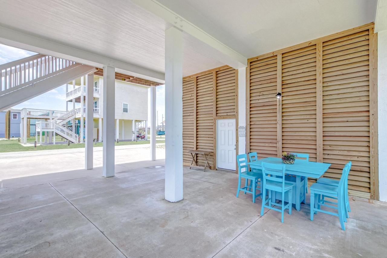 فيلا Spring Break Specials! Front Row Views - Tiki Bar - Playground Bolivar Peninsula المظهر الخارجي الصورة